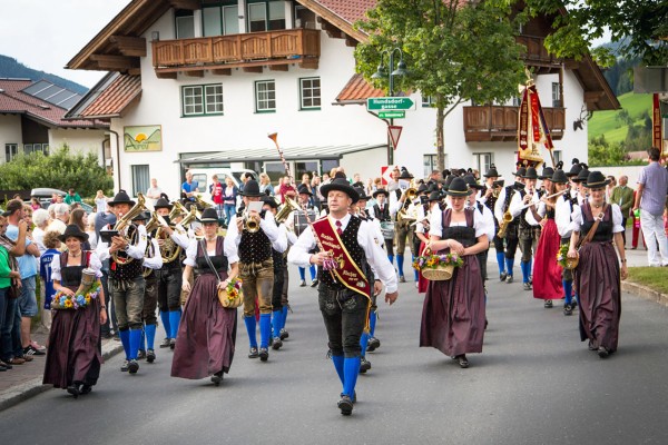 Eröffnung mit der Trachtenmusikkapelle Flachau